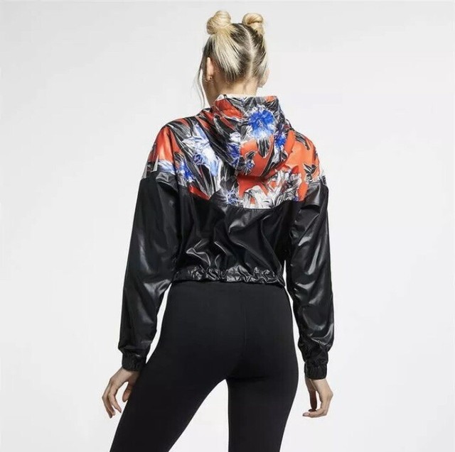 nike sportswear women's hyper femme 