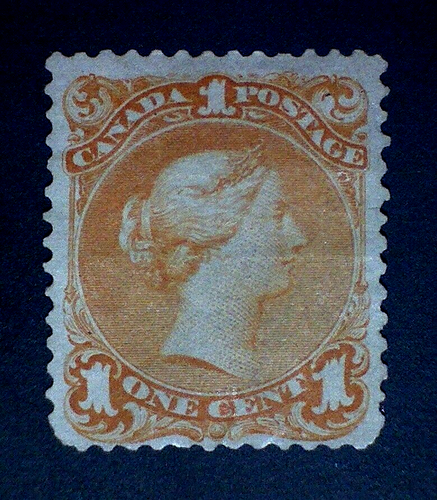 Canada SC#23 LARGE QUEEN Queen Victoria (1869) MINT VF, Crease CV$2,000 - Picture 1 of 4