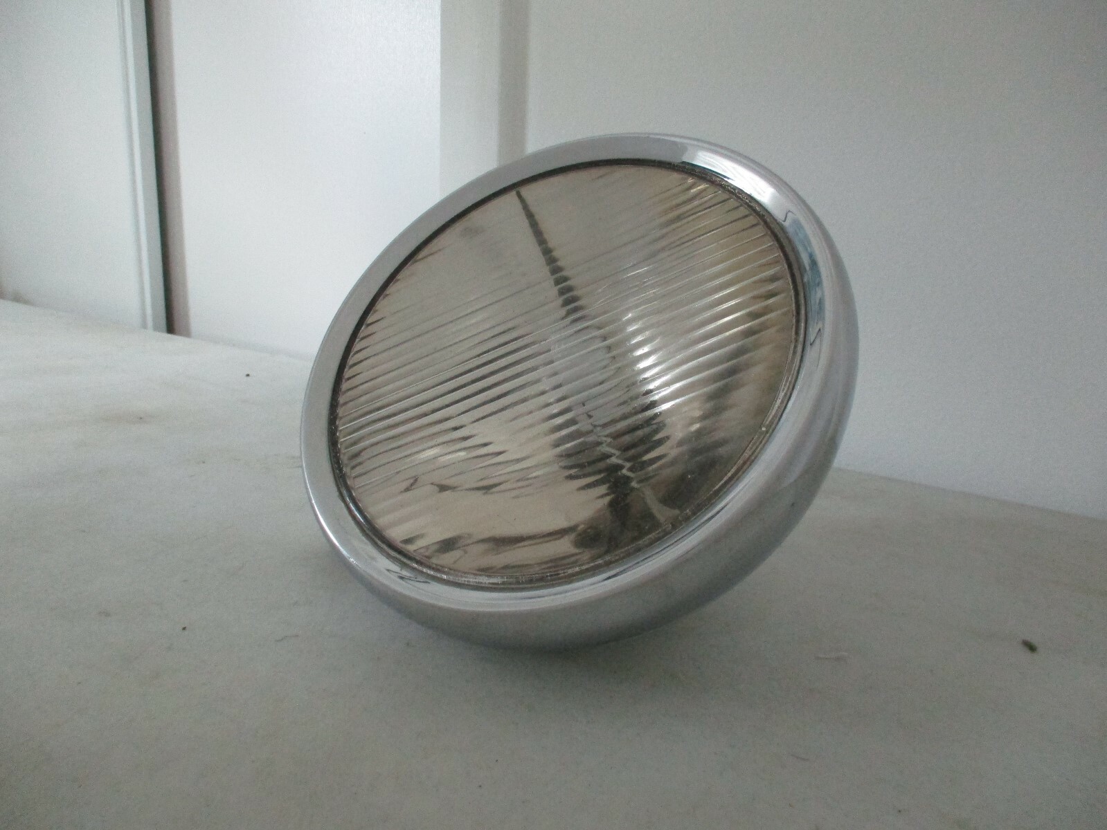 LUCAS FT 67 center spot light for Rolls-Royce Phantom III,  Silver Wraith, Dawn