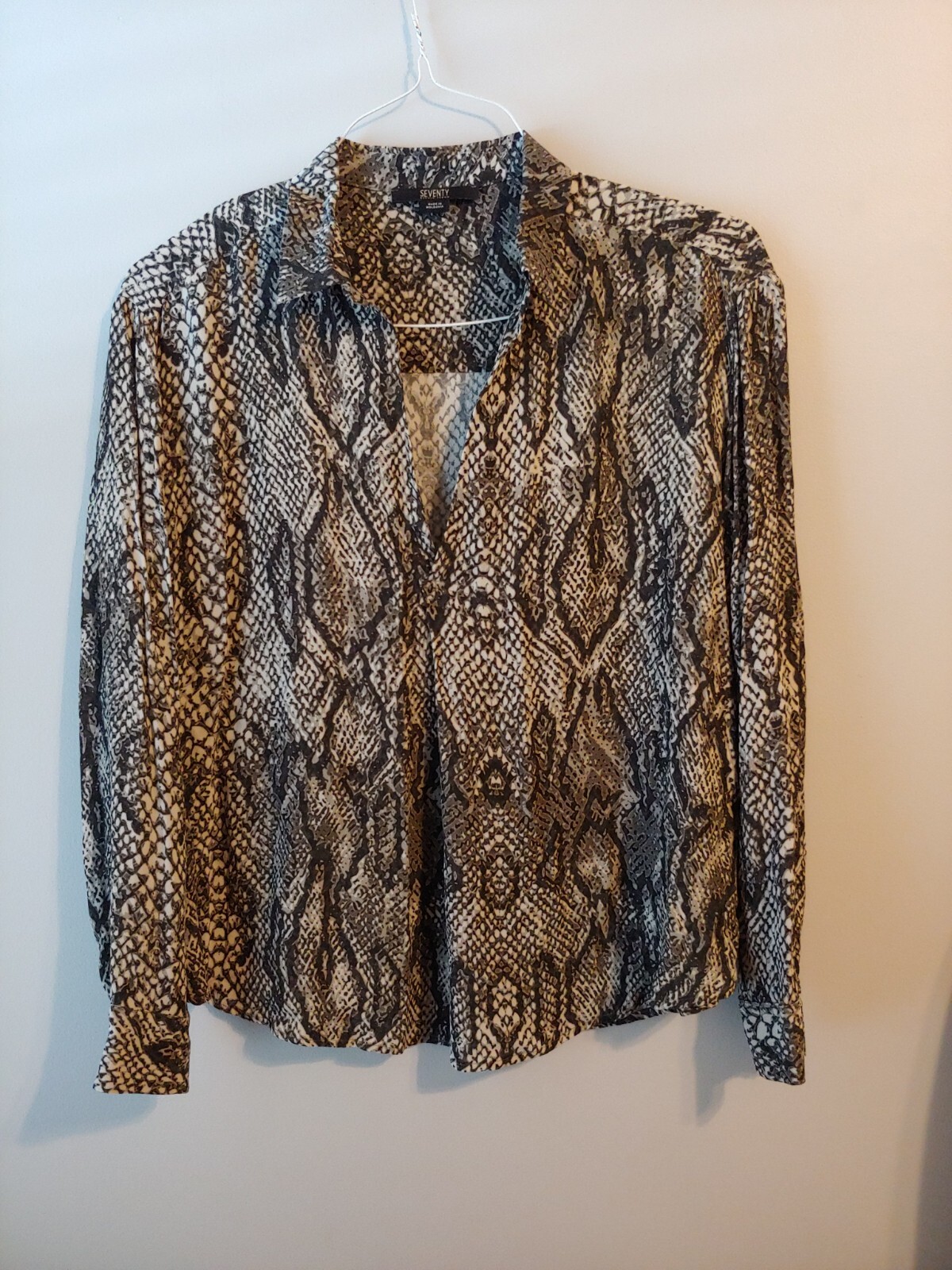 Ladies Seventy Sergio Tegon Long Sleeve Geometric Print V Neck Top Pearl Buttons
