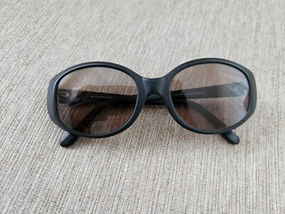 Vintage, Adrienne Vittadini Black Sunglasses s-l400.jpg main image 2