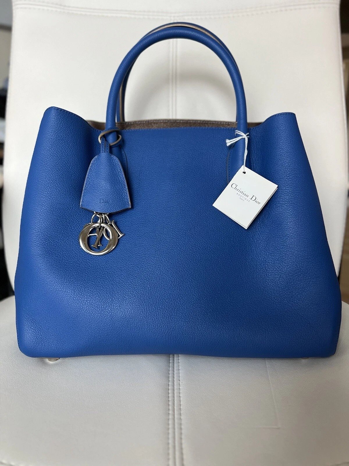 sac christian dior neuf avec étiquette