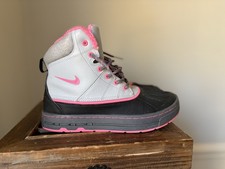 Youth Nike ACG Woodside Winter Fleece Lined Snow Boots Wolf Grey / Pink Sz 5.5