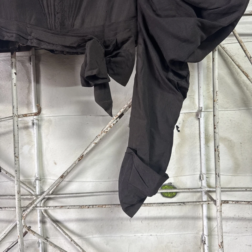 Antiguo Vestido Victoriano Negro Seda Gigot Manga Abullonada Corpiño Blusa Deshuesada De Colección Foto 4 de 4