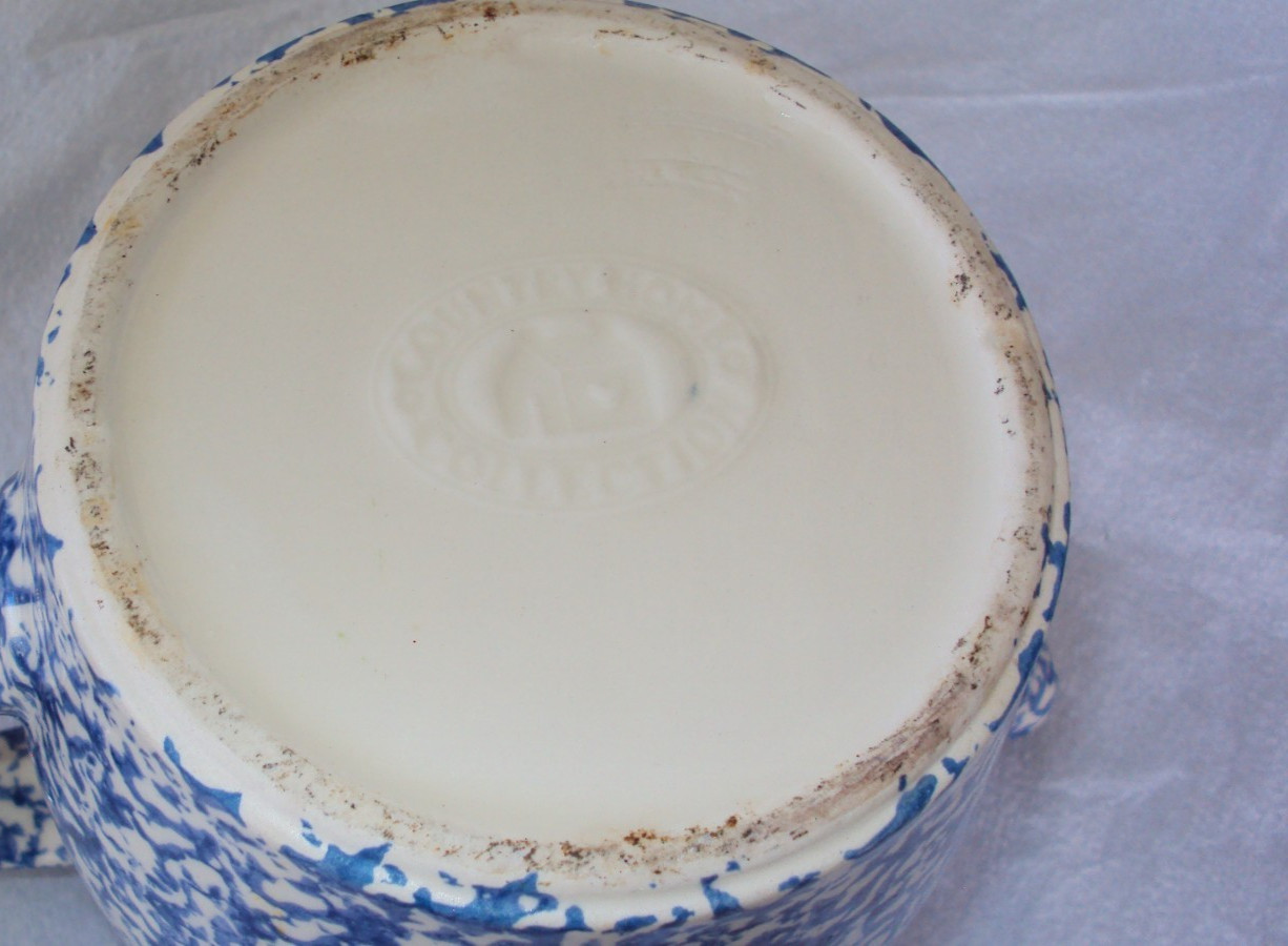 Henn  Country Home Collection Spongeware Pottery Blue & White Spongeware  Teapot