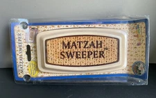 Vintage Handheld Matzah Sweeper Passover Gag Gift Crumb Cleaner 2005 Rite Lite