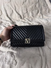 Victoria's Secret Black Quilted Shoulder Bag Gold Chain Strap Logo Magnetic