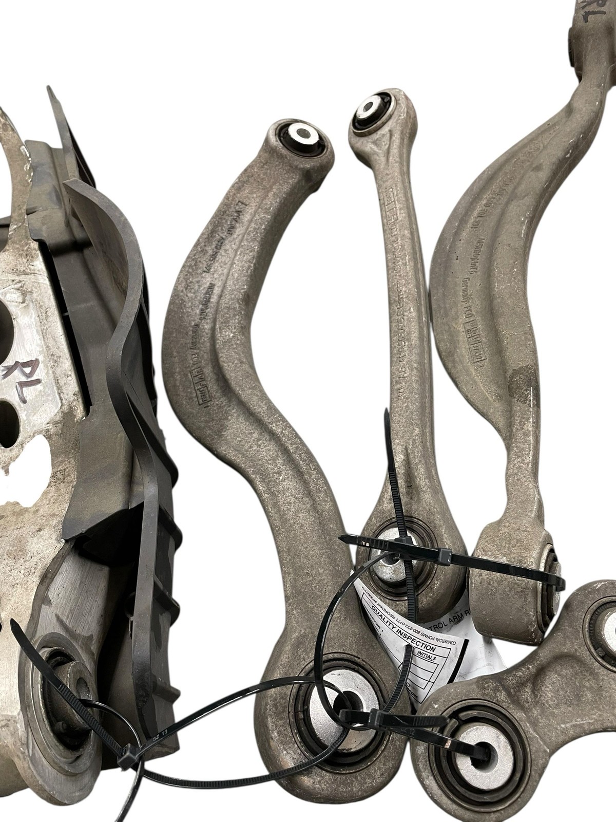 2015-2020 BENTLEY BENTAYGA Rear Left Suspension Upper &Lower Control Arm Set (5)