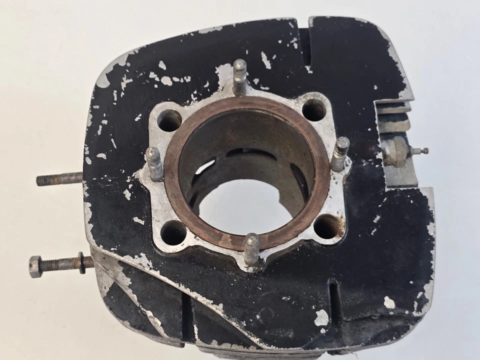 Yamaha RT1 360 1971 motor de enduro cilindro jarra barril RT2 RT3 OEM Foto 4 de 4