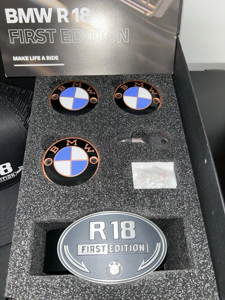 JUEGO DE REGALO BMW MOTORRAD R18 PRIMERA EDICIÓN MAKE LIFE A RIDE RARO (SIN LIBRO) Foto 3 de 4