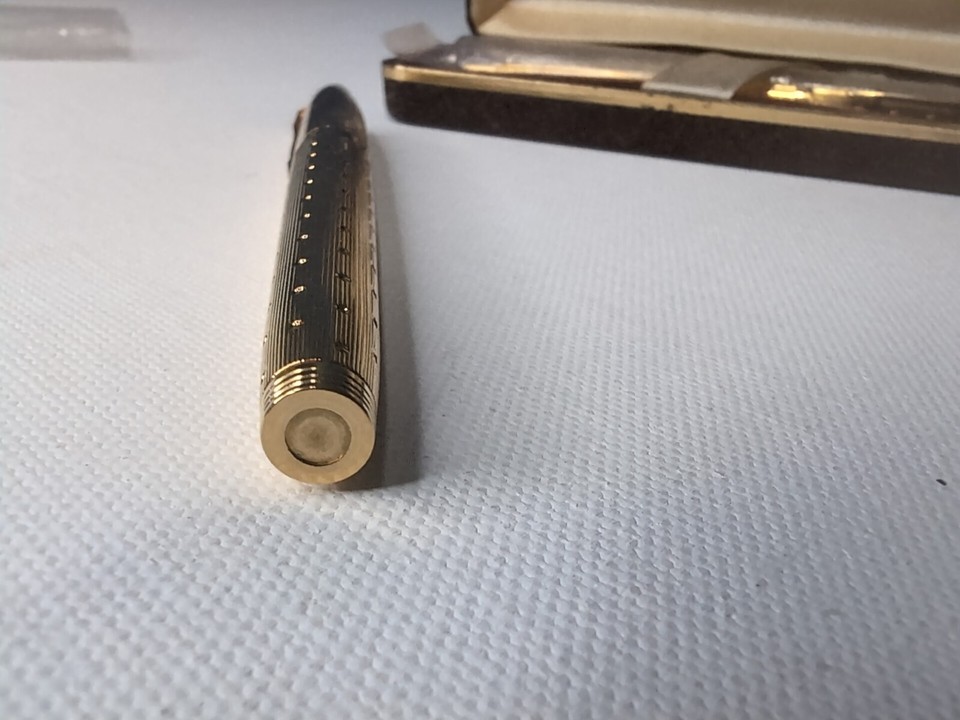 Parker 75 Perle Gold Fountain Pen 14K F nib & Ballpoint Pen Lady's