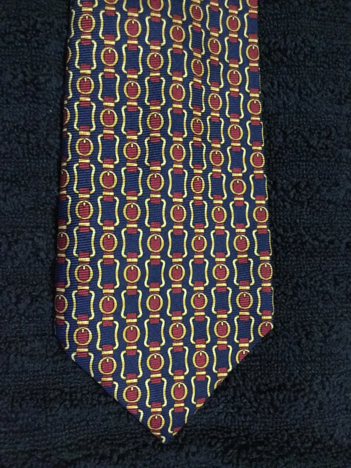 Neiman Marcus Silk Tie Navy Buckle Link 4x57 - Image 2 of 3