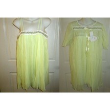Vintage Yellow Miss Elaine Robe Nightgown Accordion Pleat Peignoir Small NWT