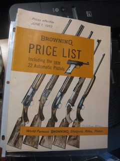 Vintage 1962 Booklet Browning Price List / Catalog