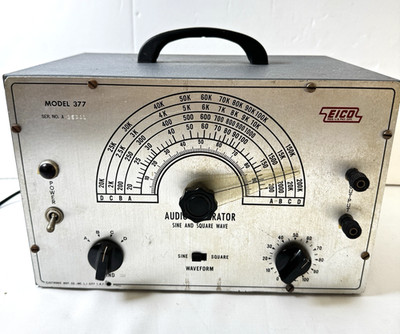 EICO Model 377 Sine and Square Wave AUDIO GENERATOR 4 Band 20-200,000 Hz Works!