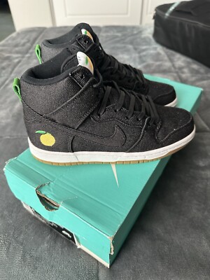 Size M4 W 5.5- Nike Momofuku x Dunk Pro SB High Black