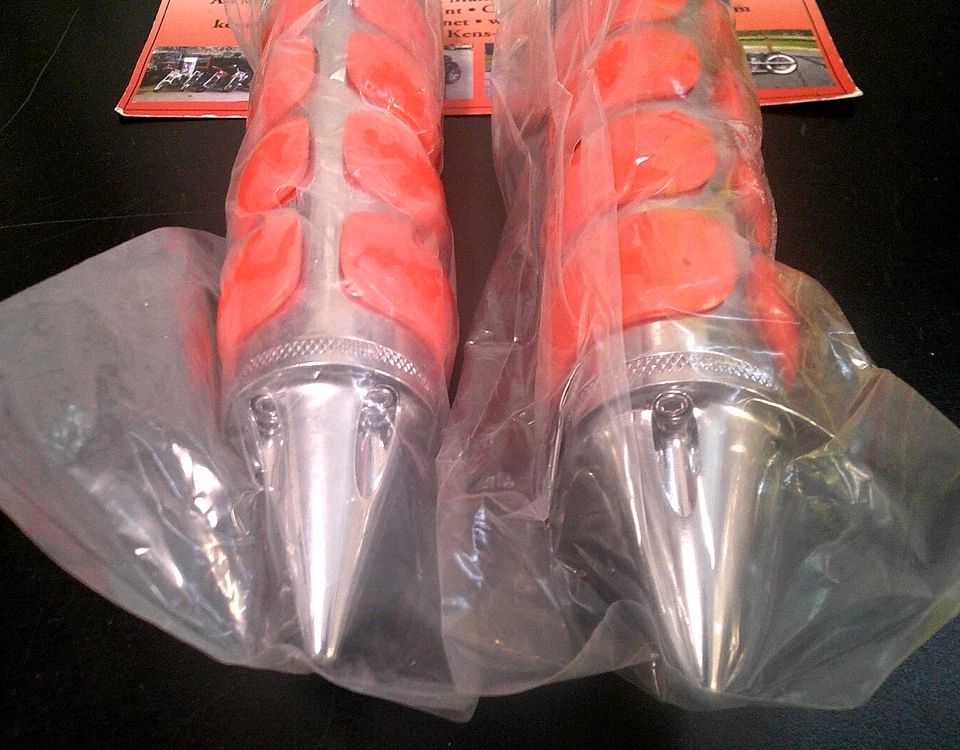 Empuñaduras Kuryakyn réplica naranja para Honda/Yamaha/ Kawasaki/Suzuki -NUEVAS Foto 2 de 2