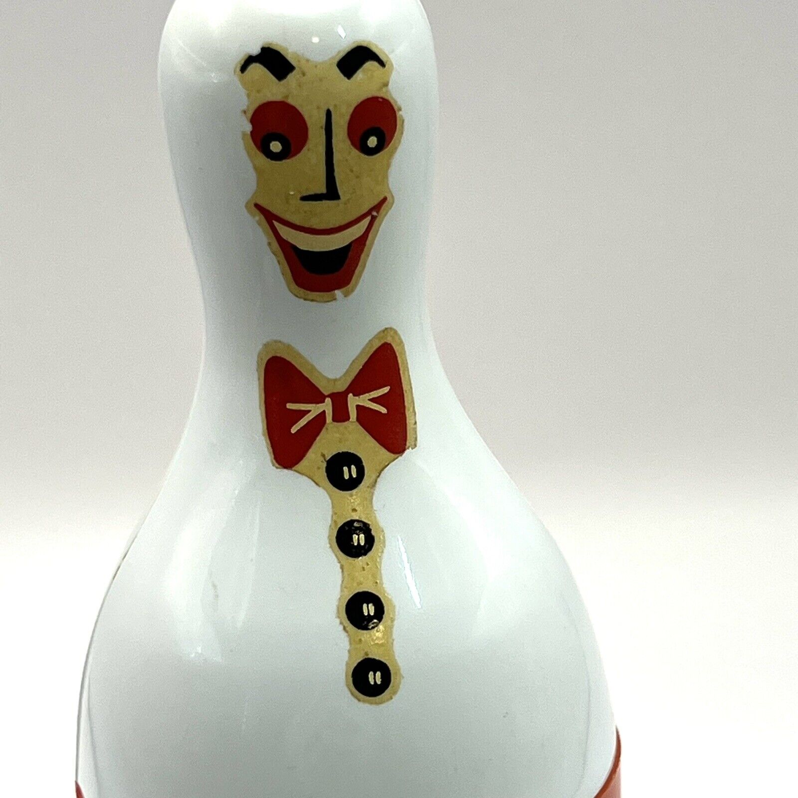 PAWNS Bowling Pin Shaped with Base and Die, Bowling Pin Shape Pawn