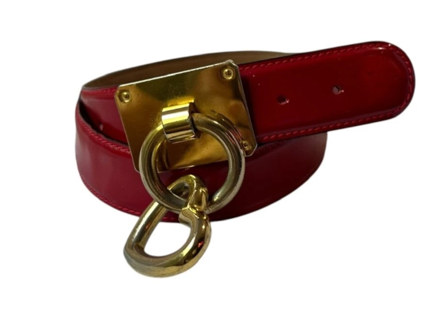 Cinturón vintage MOSCHINO Redwall En Heart cuero rojo hebilla talla Euro 46/35 EE. UU. Foto 2 de 4