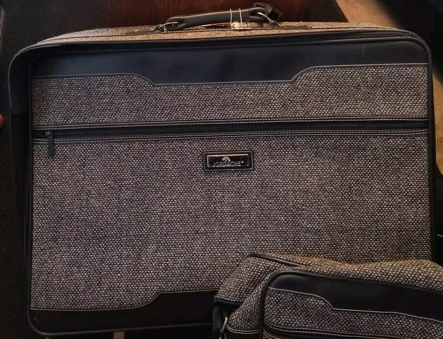 JUEGO DE EQUIPAJE JCPENNY VINTAGE 9/10 BUENA CALIDAD (JORDACHE) $250 OBO Foto 3 de 4