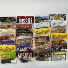 28 Pack Bass Fishing Soft Plastics Lot, Many Brands & Sizes, Fishing Lures