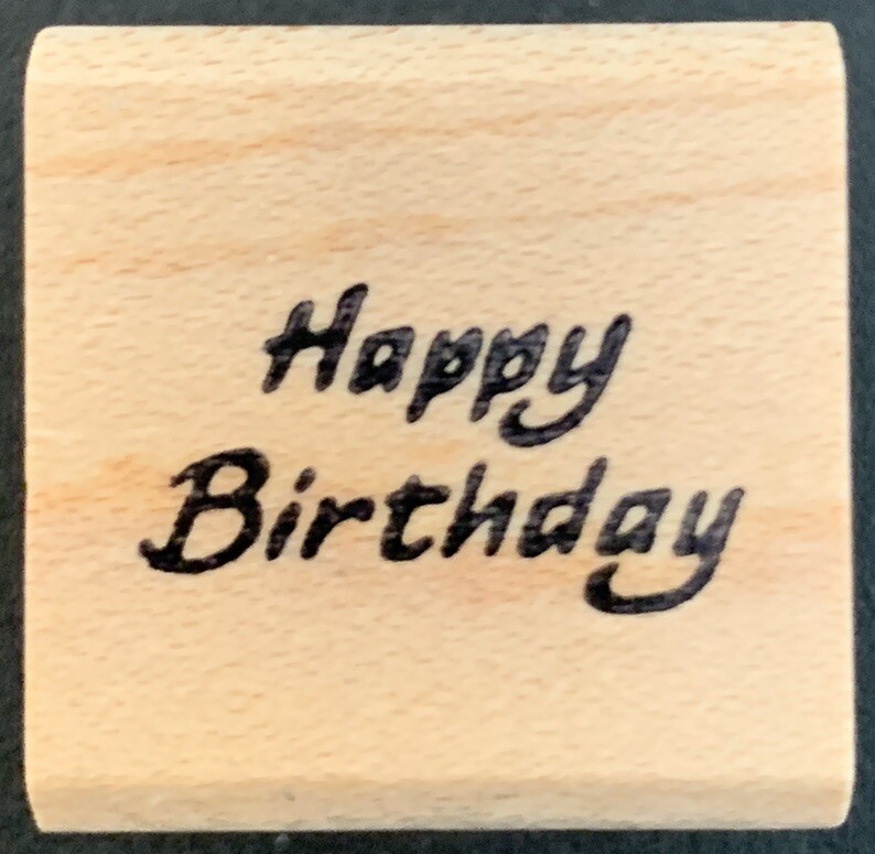 Tampon En Bois Happy Birthday 7x10cm - Rayher Référence 29108000