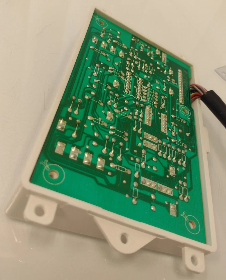 AKTW10CR62 UL1-KC30C E166702 Touchpad Control de Articking Portátil AC Foto 4 de 4