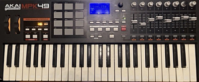 Akai MPK49 MIDI Keyboard Controller + Miditech PianoBox Mini Sound Module Tested
