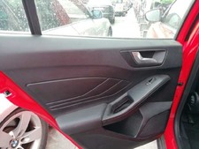 JX7BA27407BCW TÜRVERKLEIDUNG HINTEN LINKS / 1008933 FÜR FORD FOCUS TITANIUM