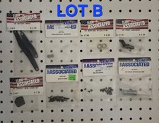 Team Associated  8 Item Parts Lot  RC18T / RC18B / RC18MT  Lot B