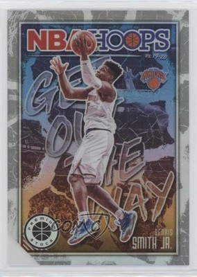 2019 Panini NBA Hoops Premium Stock Get Out the Way Holo Dennis Smith Jr #7 k6j
