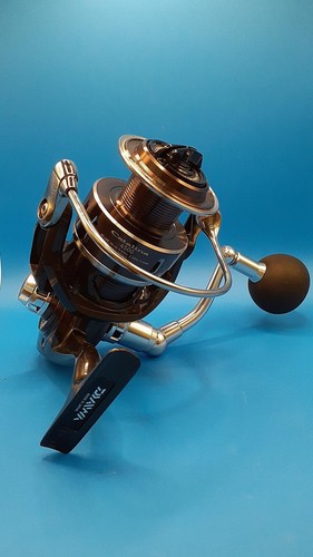DAIWA CATALINA 4500 H/02 model (1/2) / moulinet DAIWA CATALINA 2002