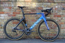 Canyon Aeroad CF SLX Carbon Road Bike Size L Ultegra Di2 Pro Paint Powermeter