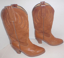 Vintage Frye Cowboy Boots Made in USA 1980s RARE BROKEN IN WELL WORN Women's 7 B