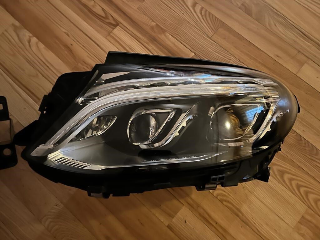 MERCEDES GLE Ml W166 Headlight Headlamp Full LED One Right 