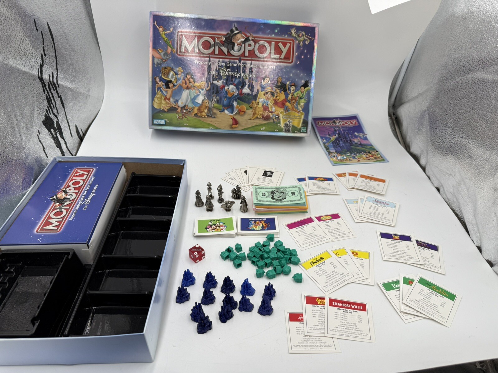 2001 Collectible Disney Tokens