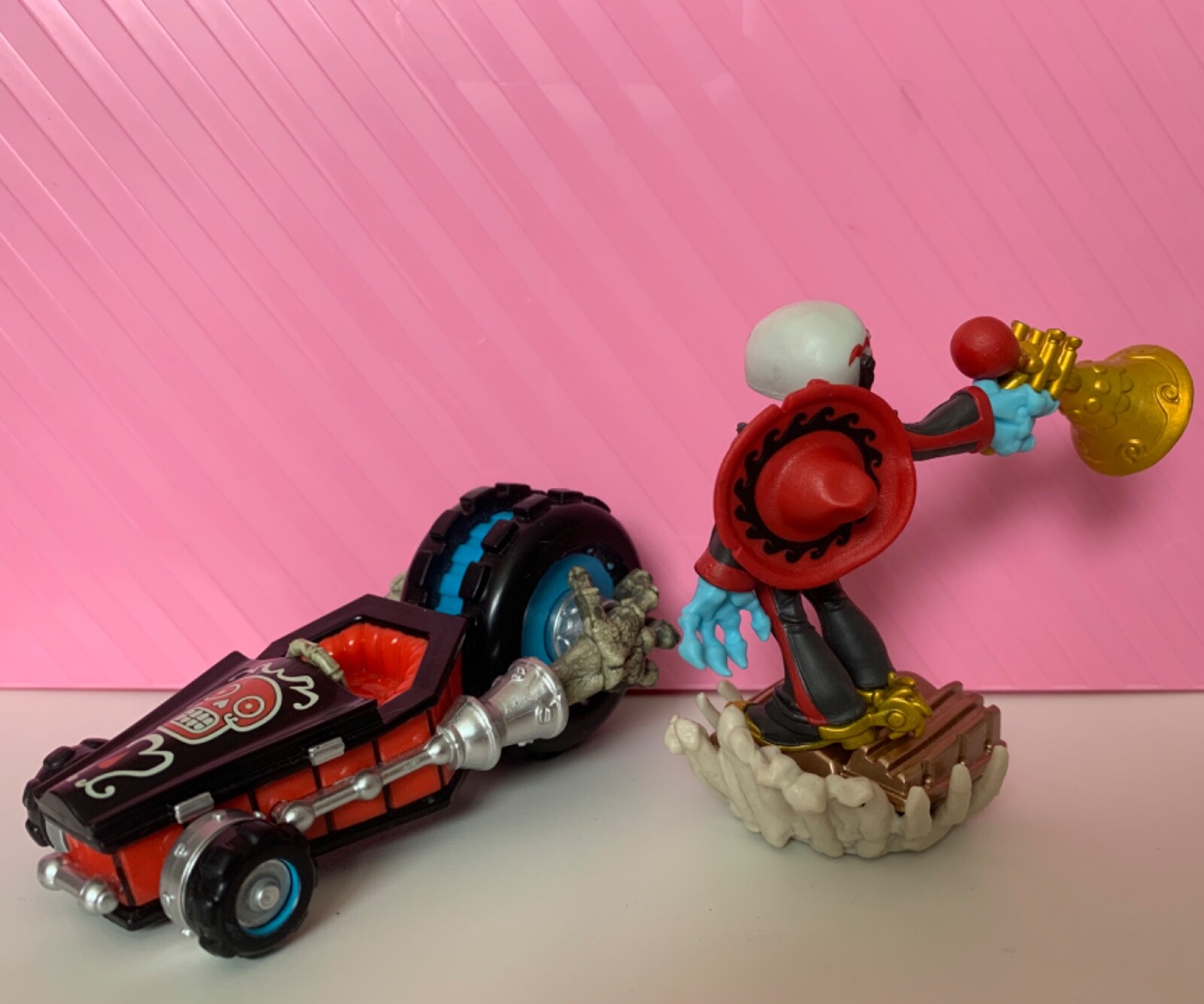 Skylanders Superchargers Fiesta & Crypt Crusher Set. eBay