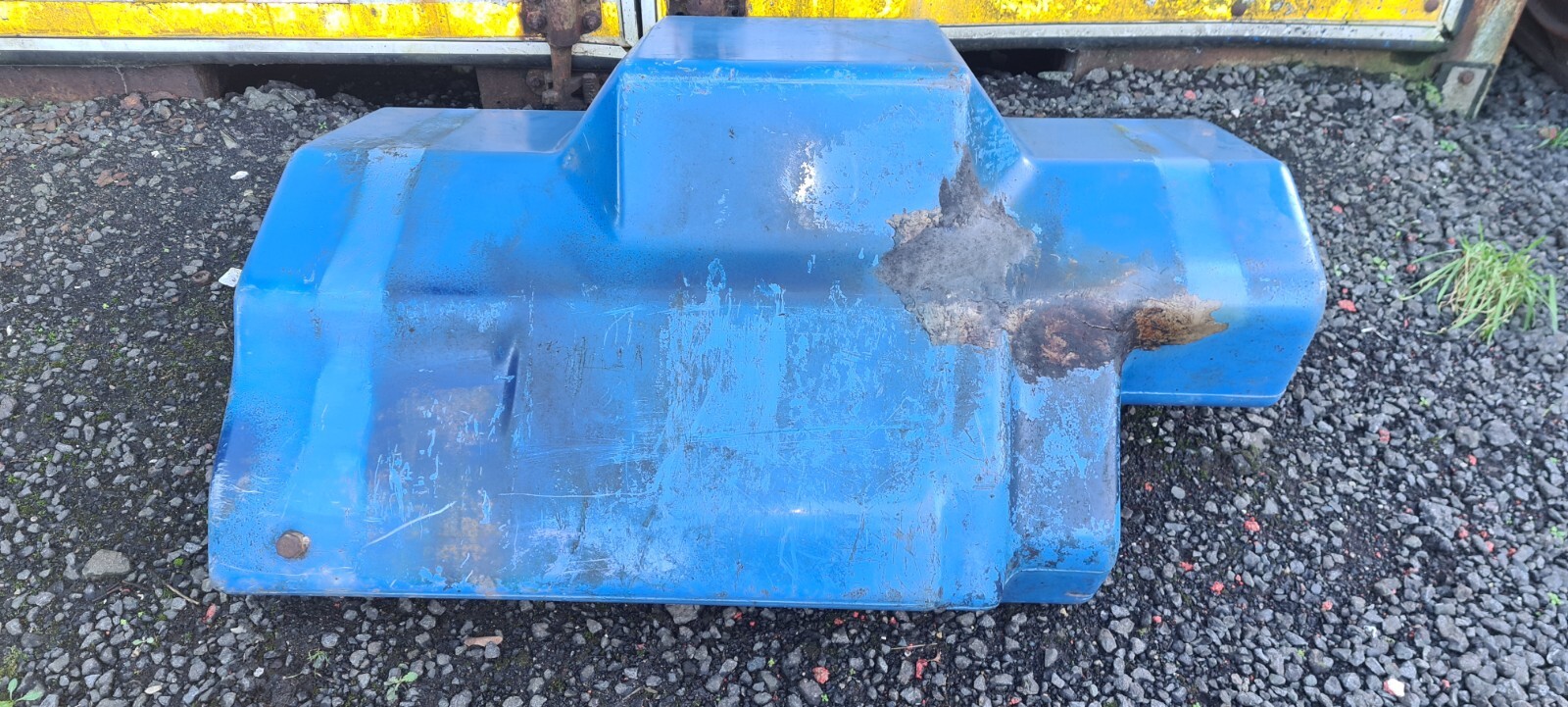 LEYLAND 285 AND 2100 TRACTOR DIESEL FUEL TANK. eBay