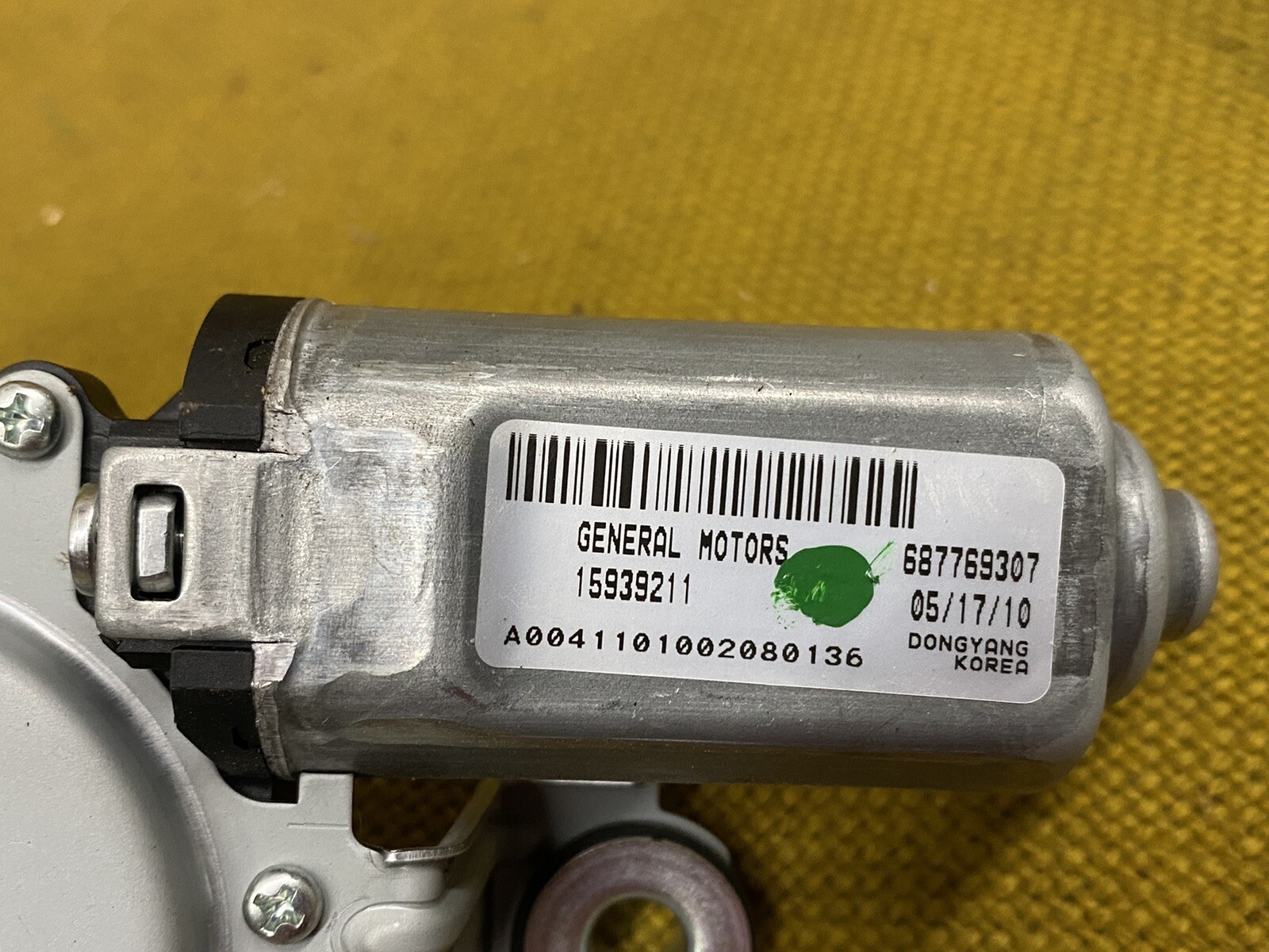 10 CHEVY TRAVERSE REAR WINDSHIELD WIPER MOTOR 15939211 FREE SHIPPING eBay