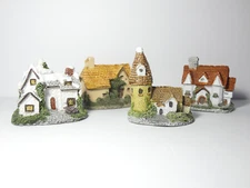 MUSEUM COLLECTIONS 4 MINI BUILDINGS WINTER KENT AMBLESIDE COTTAGES & TUDOR HALL