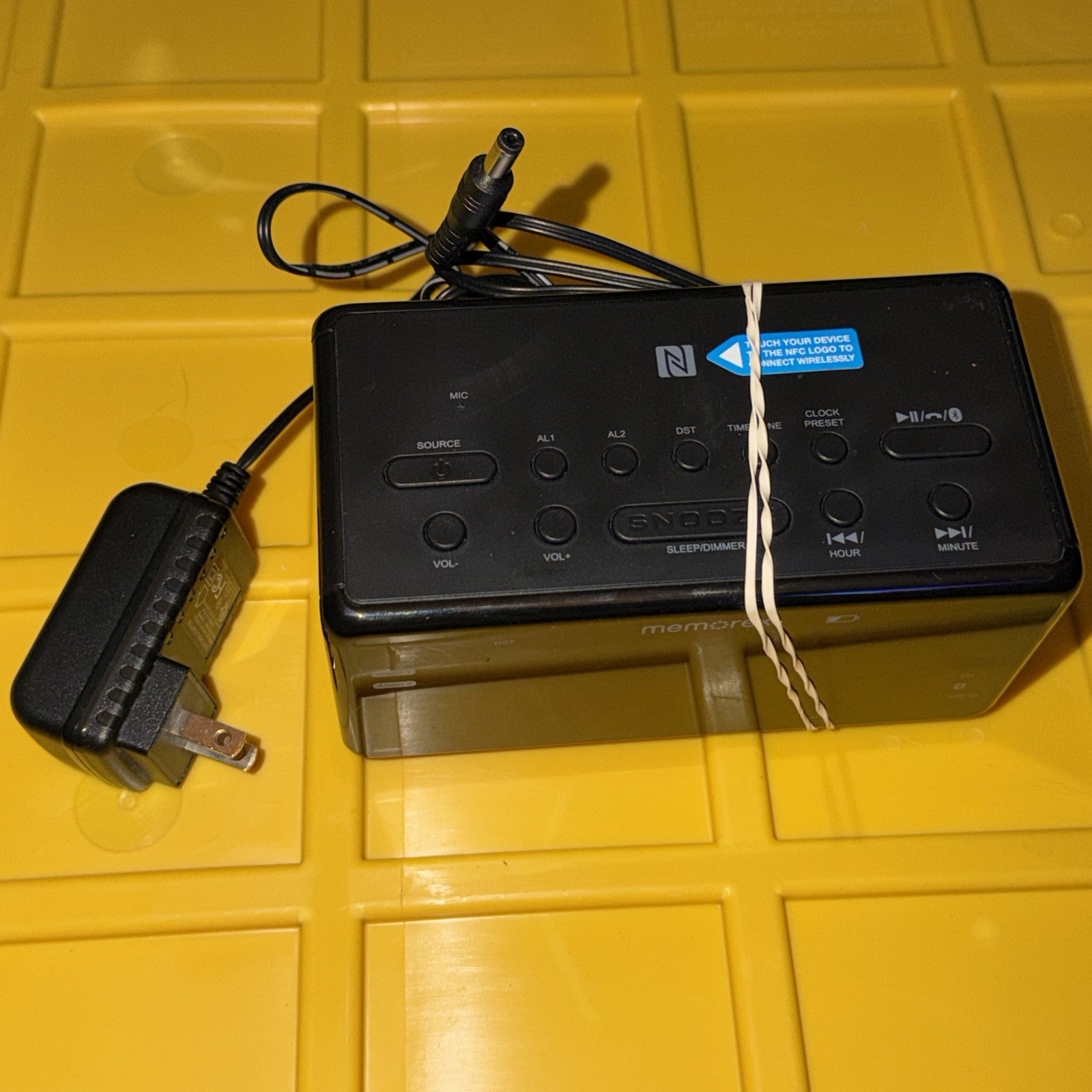 Memorex Clock Radio MCB328B Bluetooth Dual Alarm With Power Supply (Tested)