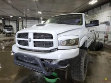 2006 Dodge 2500 Pickup Front Driver Seat Belt & Retractor Gray