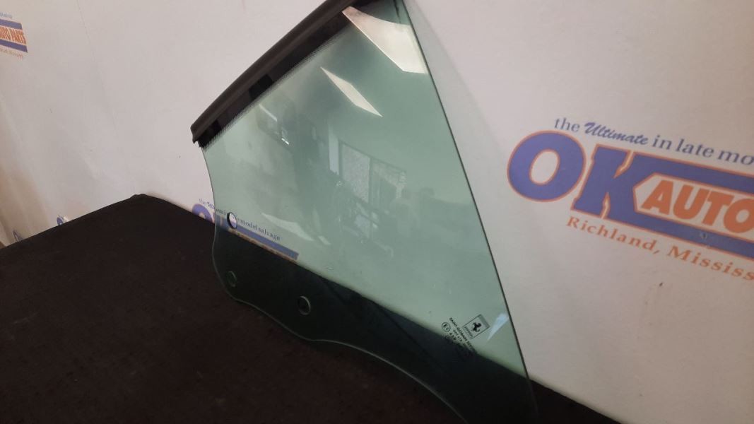 2012 FERRARI CALIFORNIA F149 OEM DRIVER LEFT QUARTER VENT WINDOW GLASS