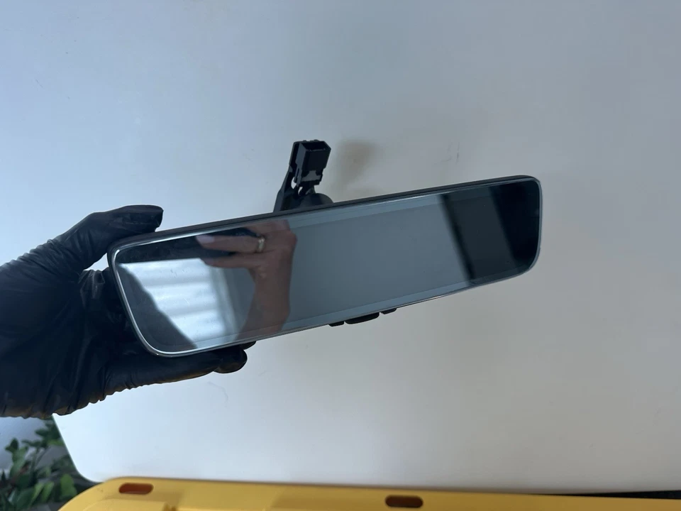 2022-2024 HYUNDAI IONIQ 5 INTERIOR REAR VIEW MIRROR OEM - Image 3 of 4