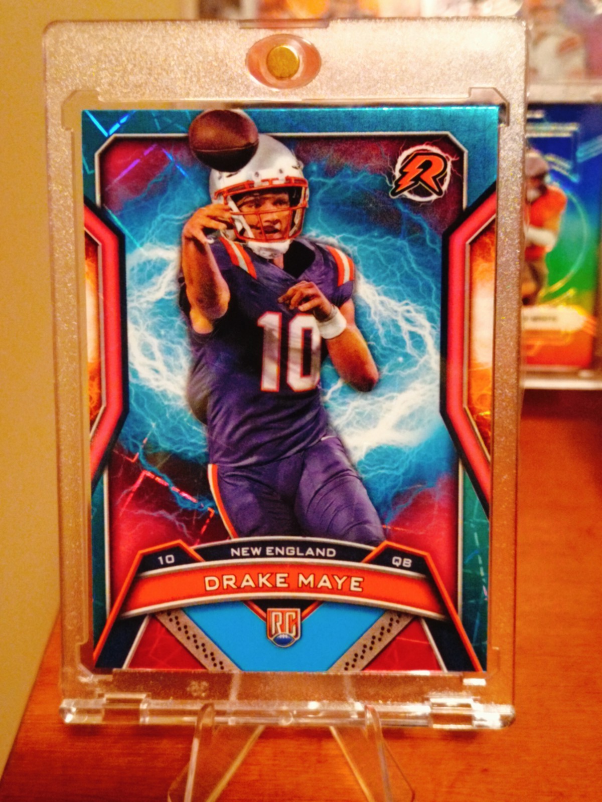 2024 Topps Resurgence - Rookies Drake Maye #164 Sky Blue & Pink Shock Refractor