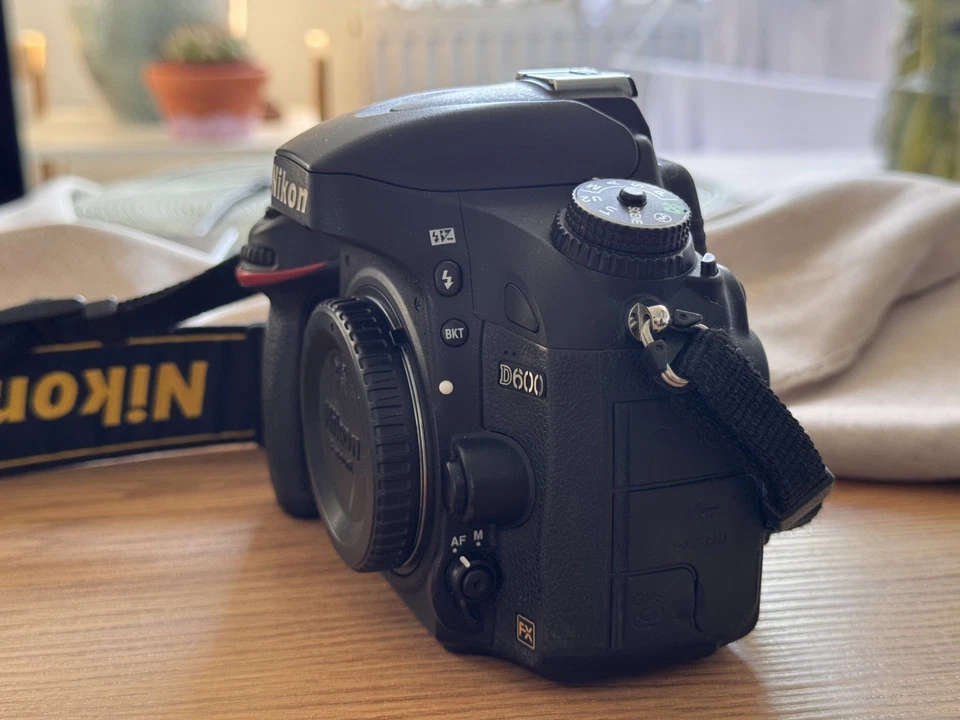 Nikon D600, photo 2 of 5