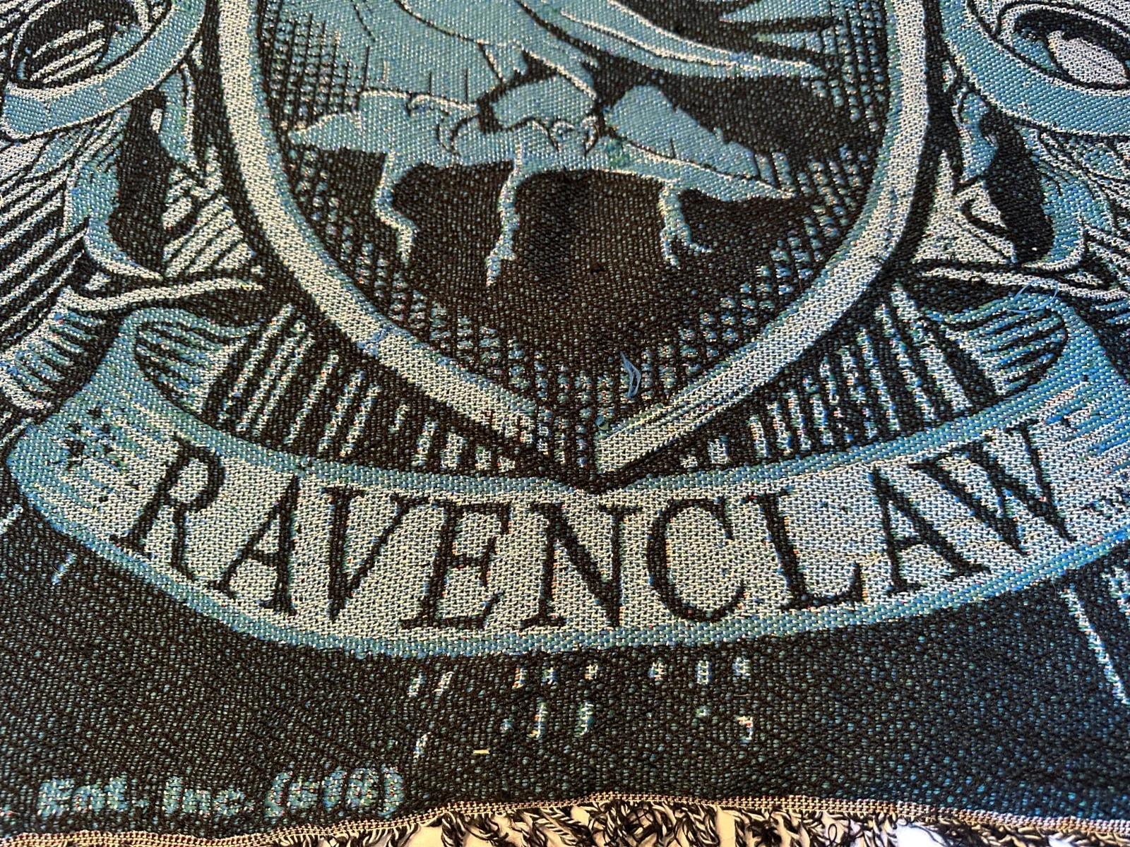 HARRY POTTER RAVENCLAW THROW BLANKET 46" X 54" WOVEN TAPESTRY UNIVERSAL STUDIOS