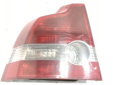 31213554 RÜCKLEUCHTE AUßEN LINKS / 1128813 FÜR VOLVO S40 II 544 2.0 D