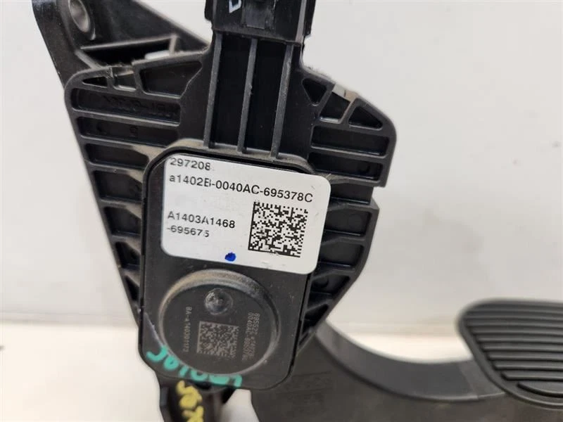 Ford Taurus 2014 (3,7 L/AT/paquete policial) pedal acelerador DBW/conducción por cable Foto 4 de 4