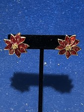VTG AVON Gold-plated Red Glittering Enamel Poinsettia Flower Post-Back Earrings